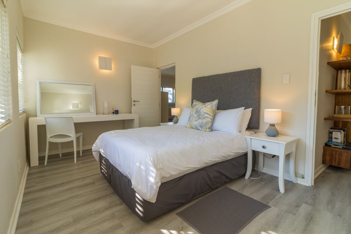 Fifth bedroom